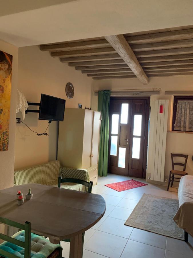 Agriturismo Borgo Pirolino ออร์เวียโต ภายนอก รูปภาพ